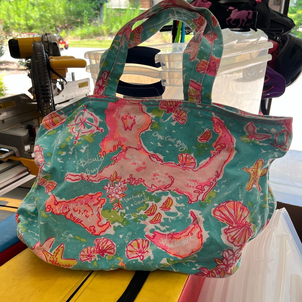 Colorful Lilly Pulitzer Tote Bag with Cape Cod Design